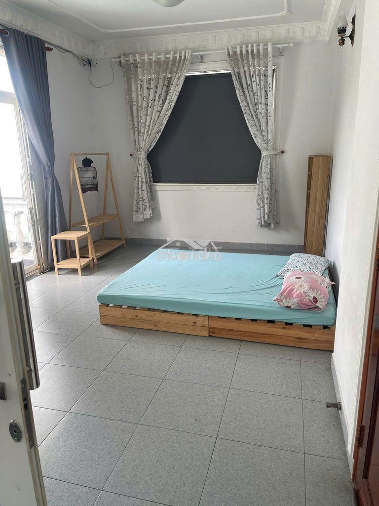 Thuê nhà không lo mất cọc: 10 điều khoản 'sống còn' cần biết