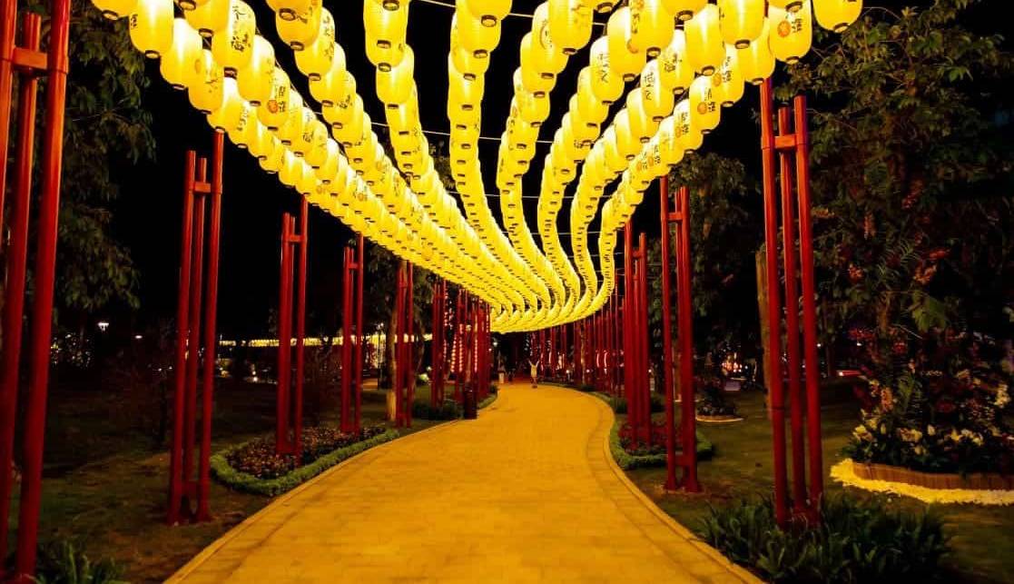 image-cong-vien-anh-sang-vinhomes-grand-park-giai-tri-thu-gian-ngay-tp-hcm-23