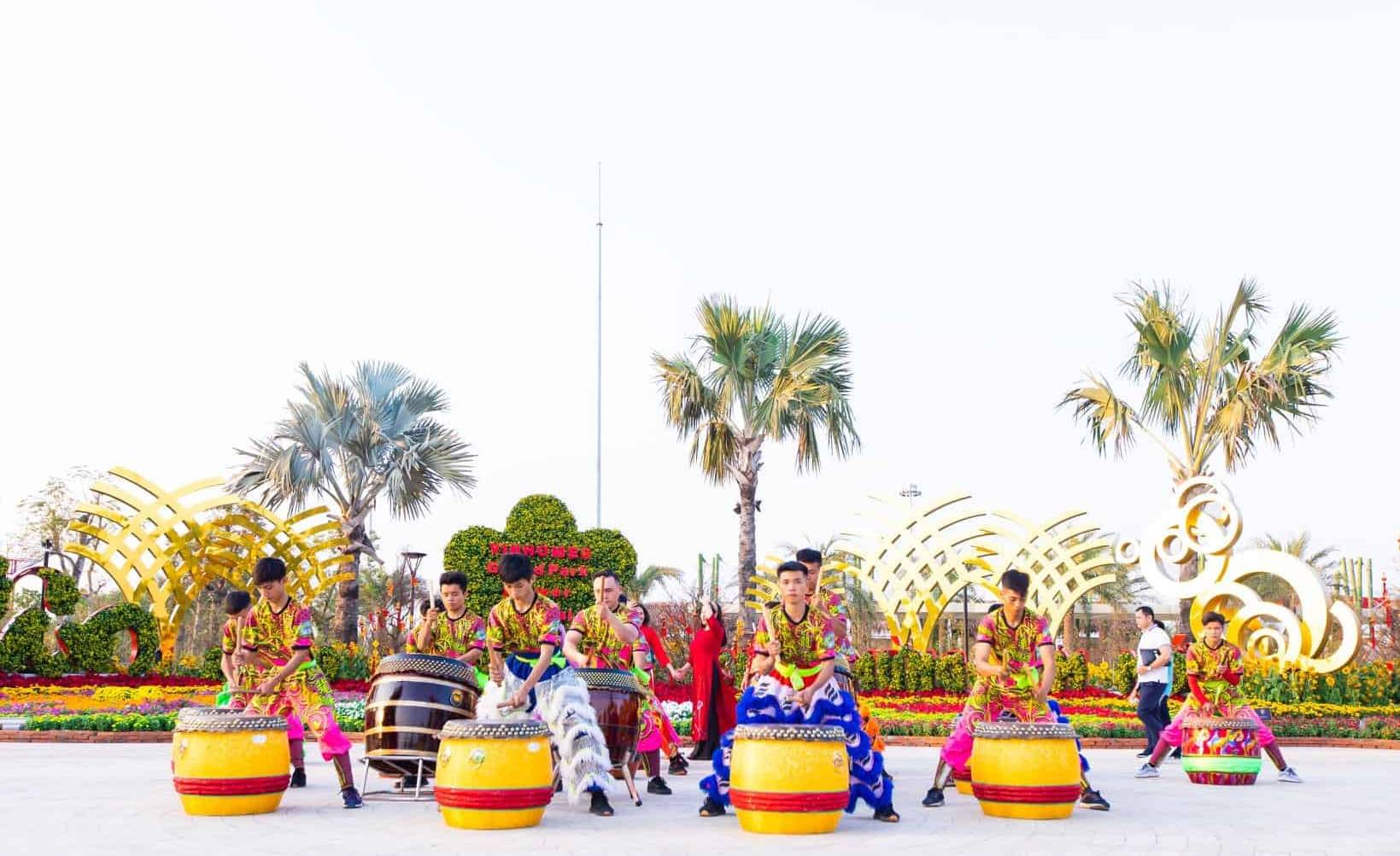 image-cong-vien-anh-sang-vinhomes-grand-park-giai-tri-thu-gian-ngay-tp-hcm-40