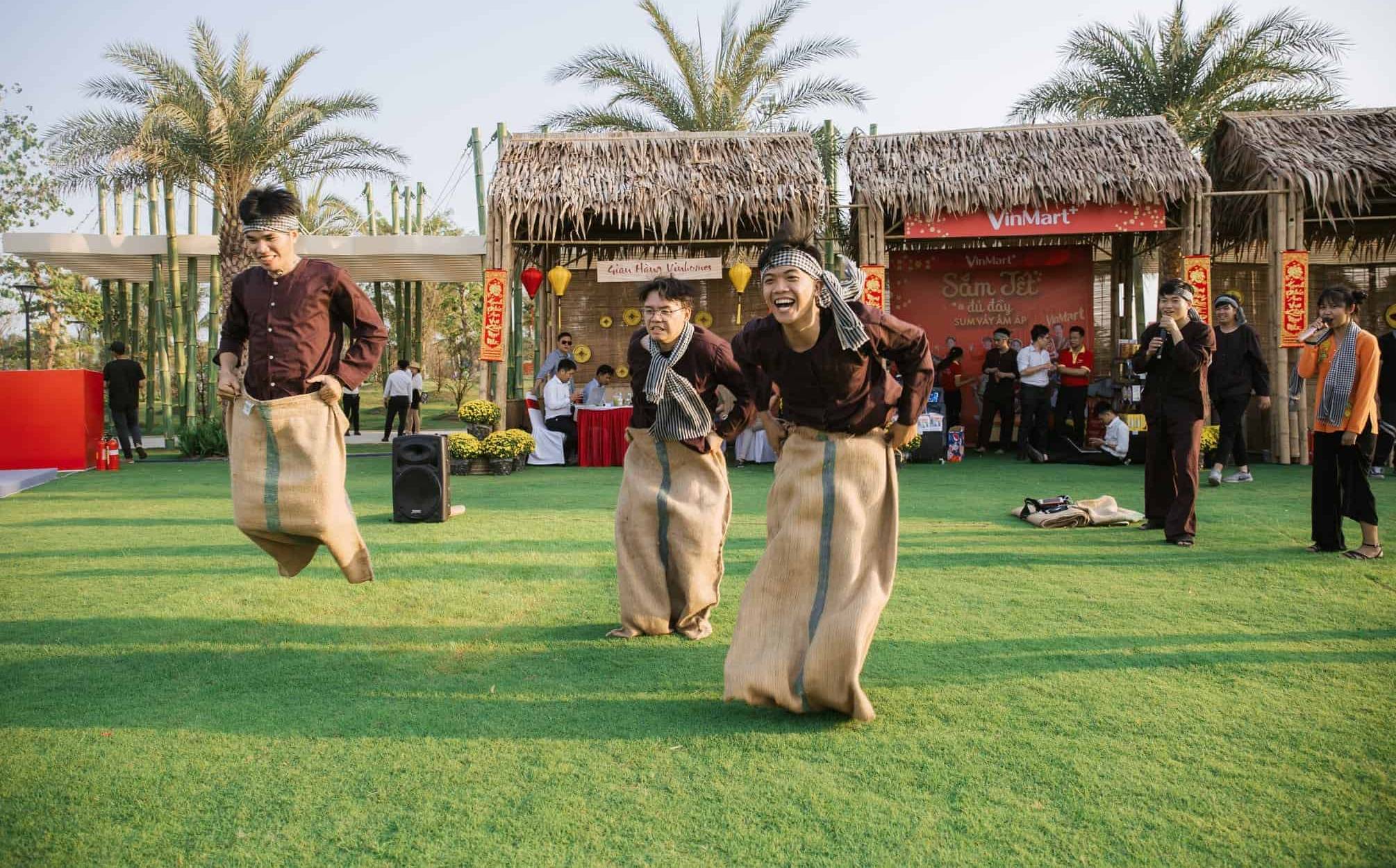 image-cong-vien-anh-sang-vinhomes-grand-park-giai-tri-thu-gian-ngay-tp-hcm-45