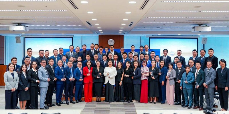 made-in-japan-giua-long-sai-gon-mitsubishi-corporation-va-khat-vong-tai-dinh-nghia-chuan-song-tai-monrei-saigon 6-0